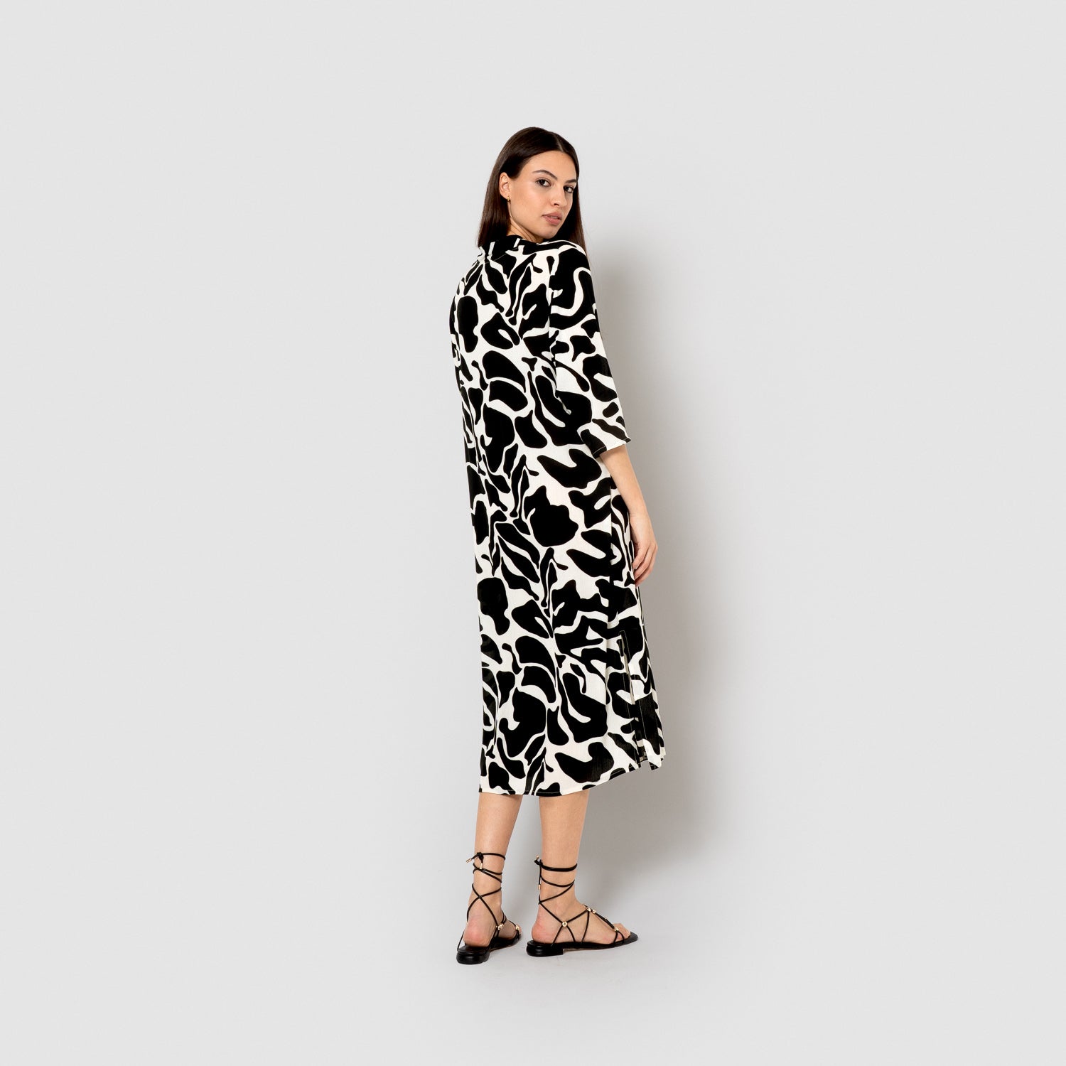 Vestido midi bambula detalles plisados tendis beige/negro