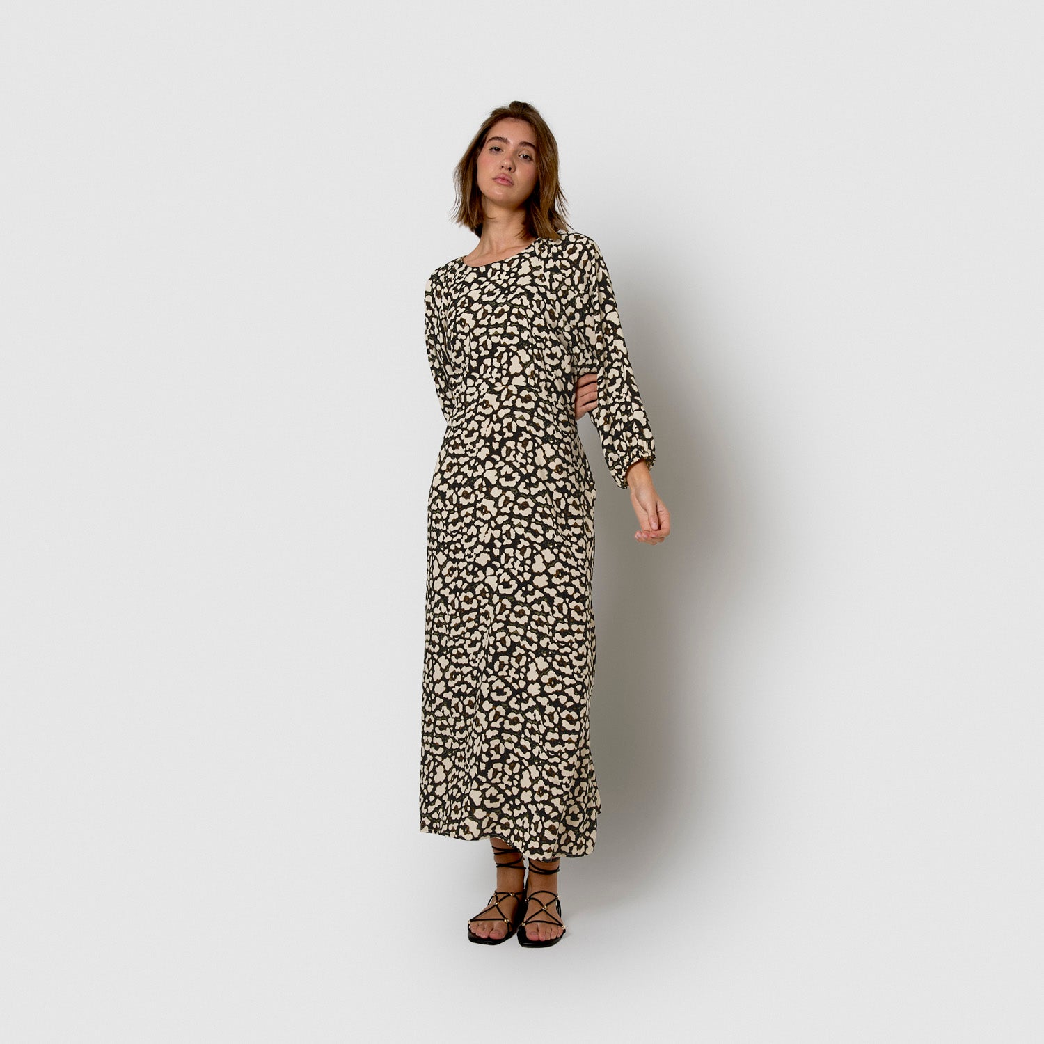 Vestido midi viscosa vitamin negro