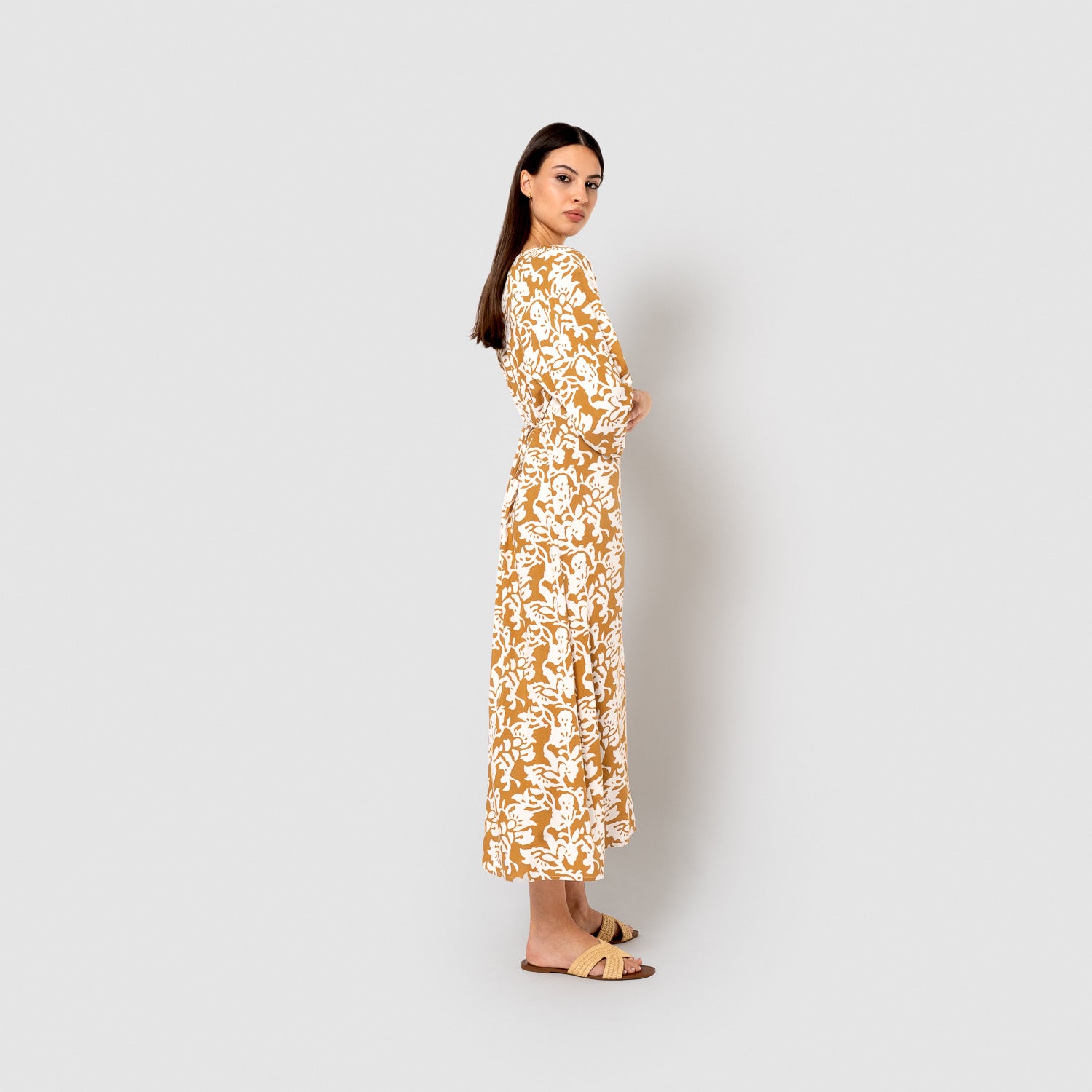 Vestido midi viscosa sari ocre