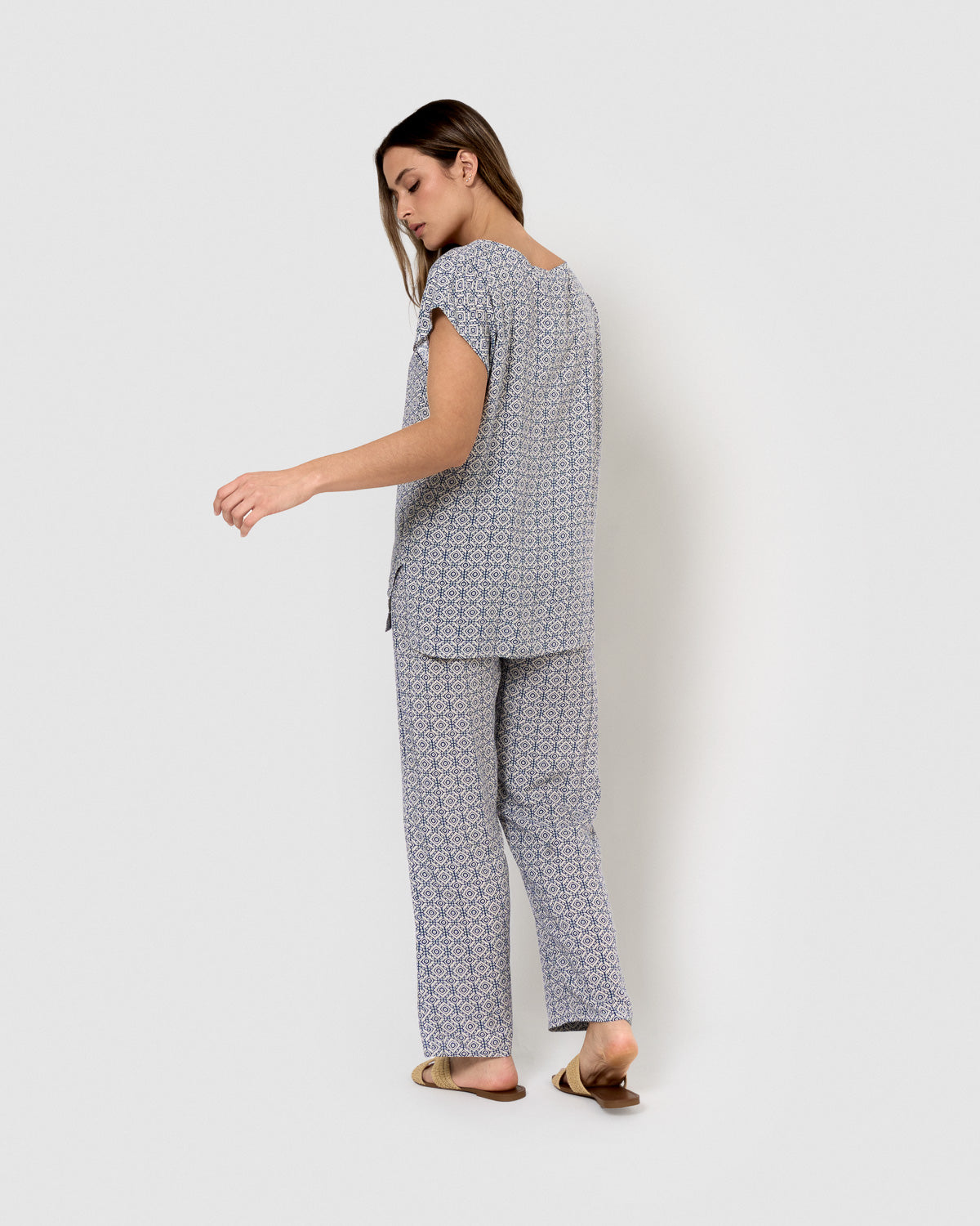 Camicetta in viscosa green mandolia