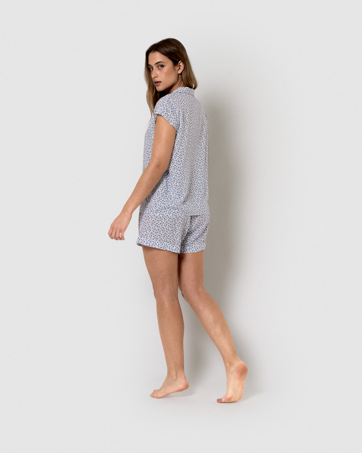 chemise de pyjama courte en viscose lilas indigo