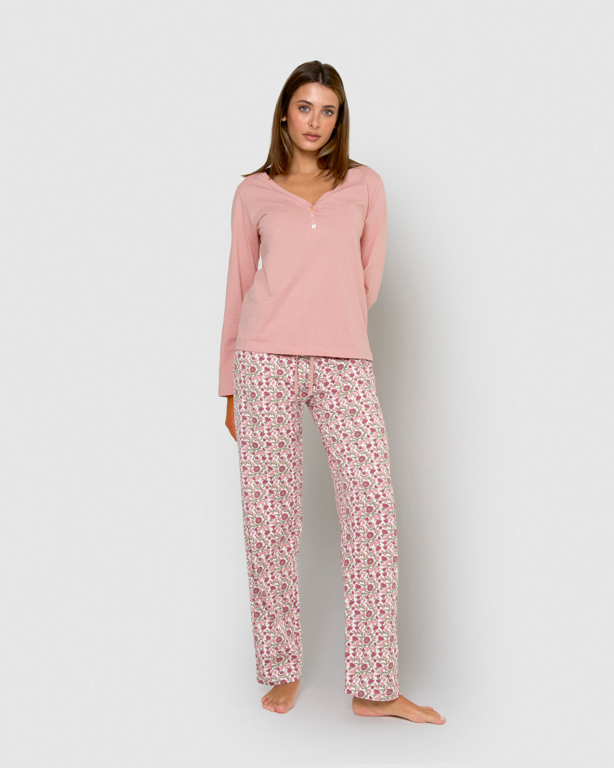 Pijama largo de algodón con escote pico amazonas rosa