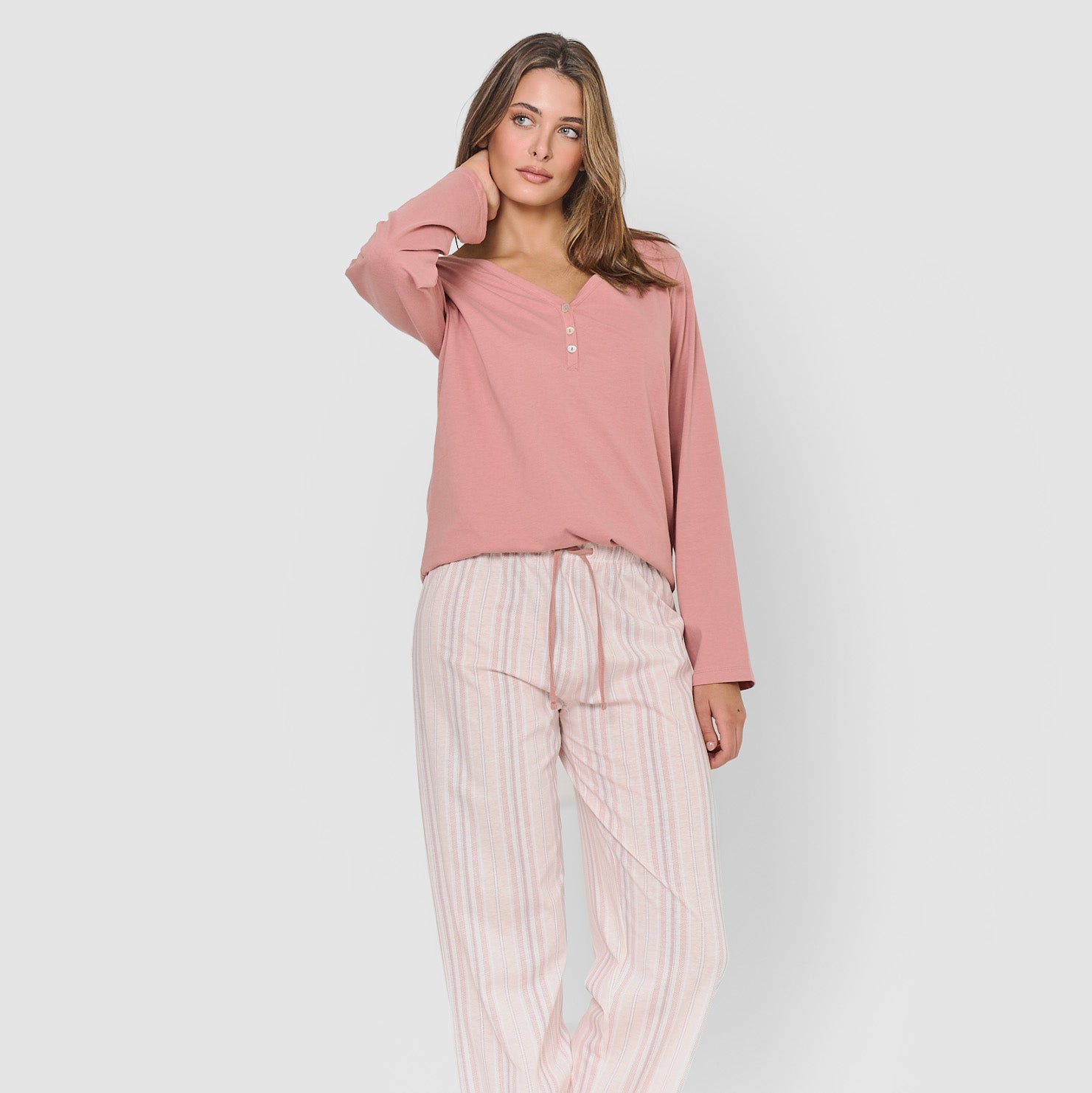 Pigiama lungo in cotone con scollo a V e fantasia a righe rosa