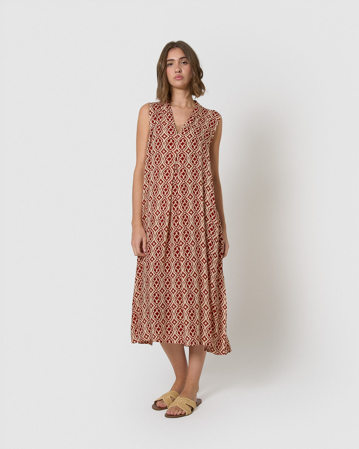 Vestido midi bambula detalles plisados costwolds teja