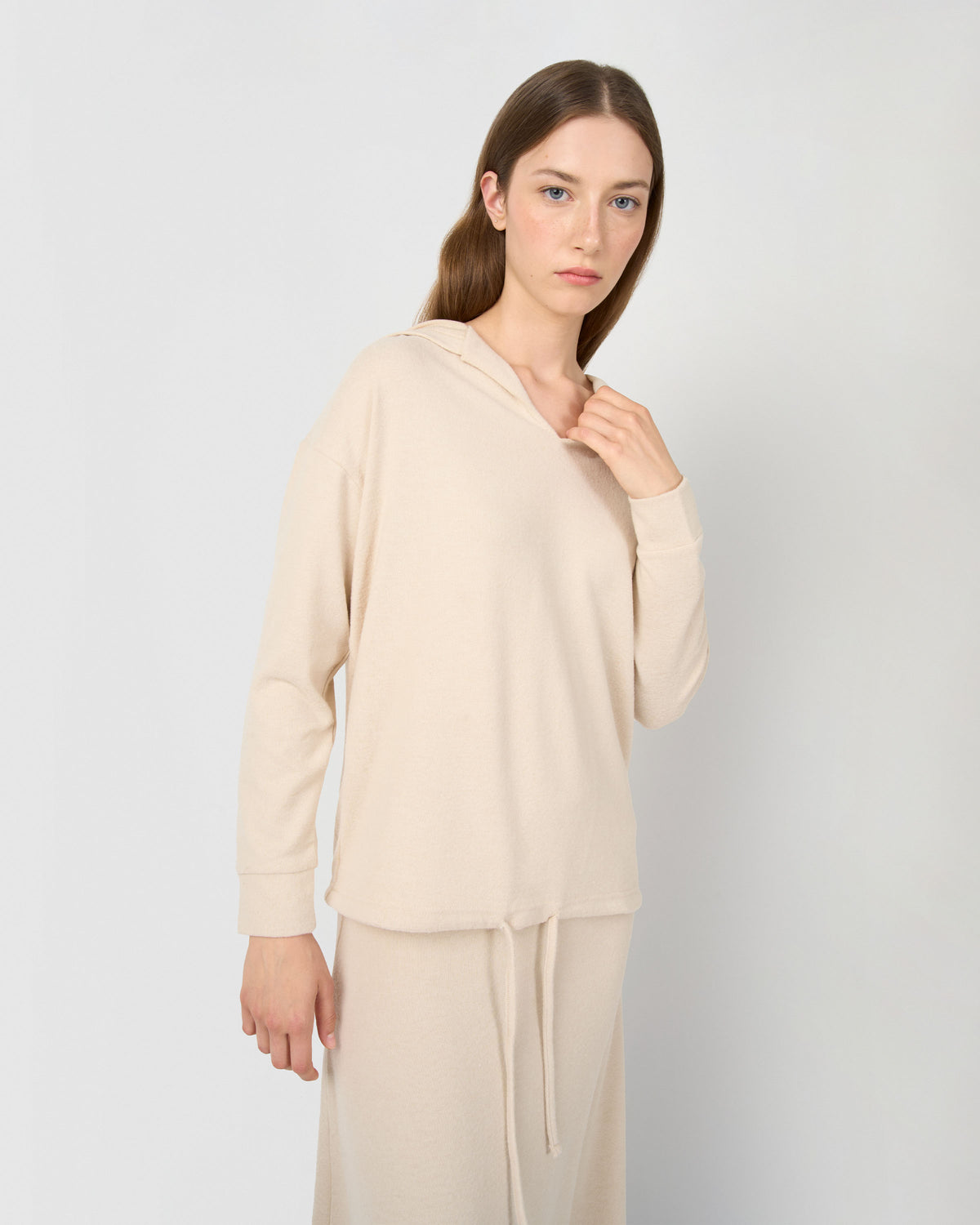 Set sudadera falda angorina beige