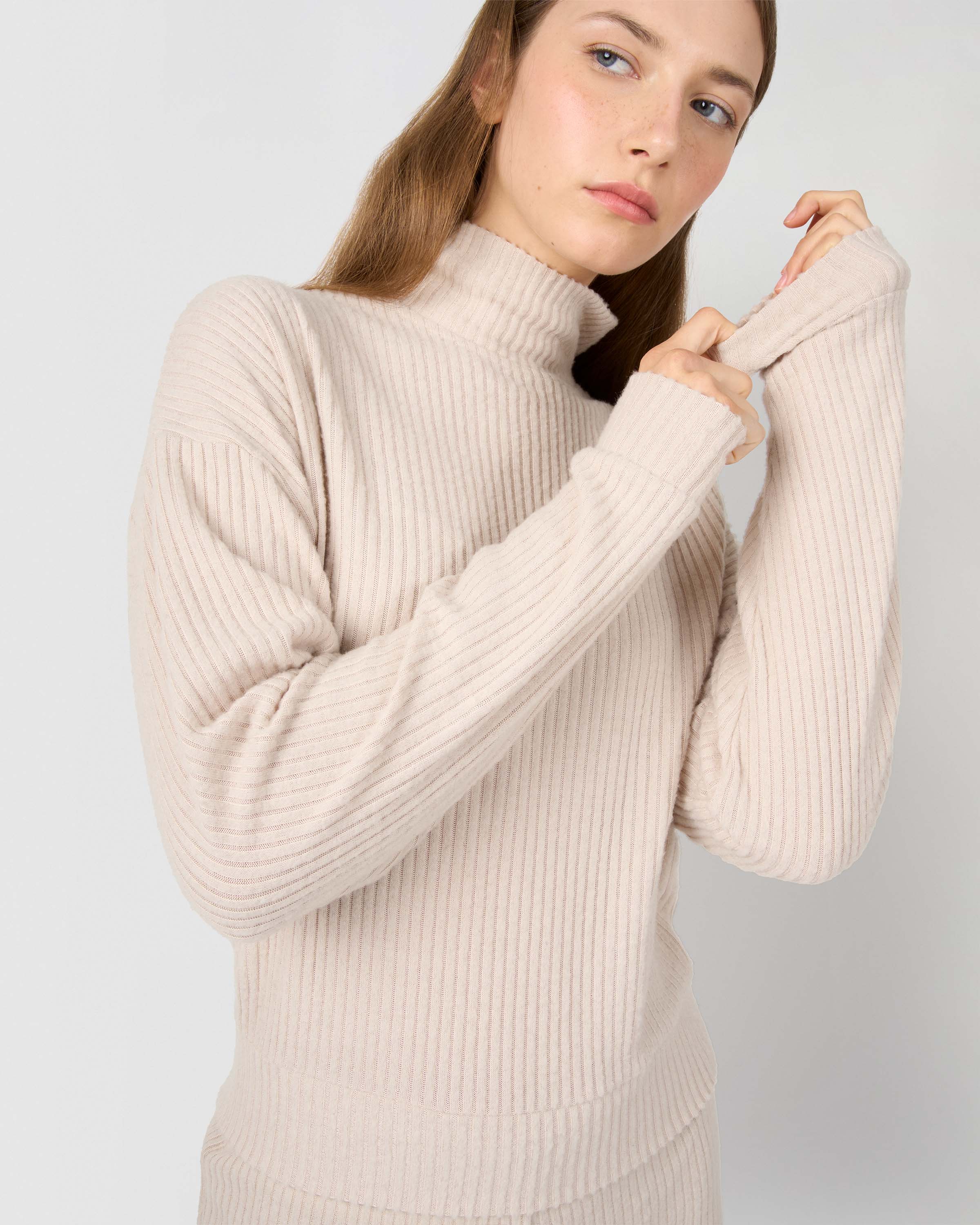 Set jersey pantalón rib canalé liso beige