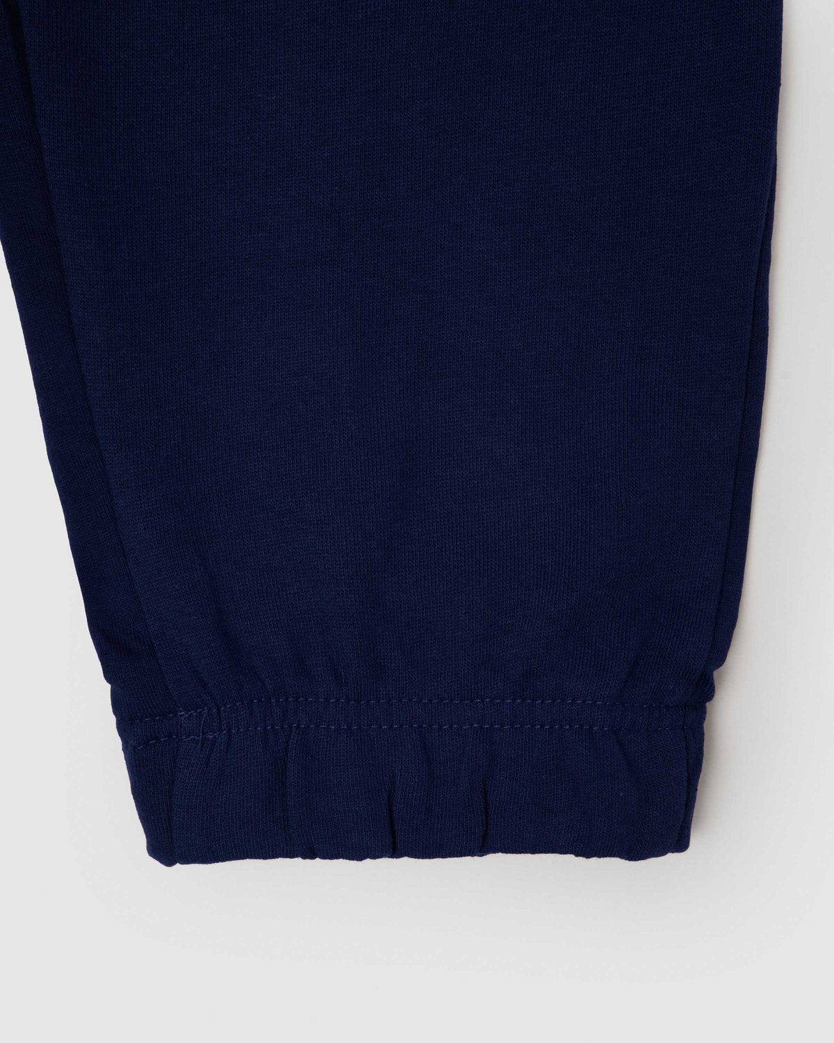 Pantalón jogger azul marino