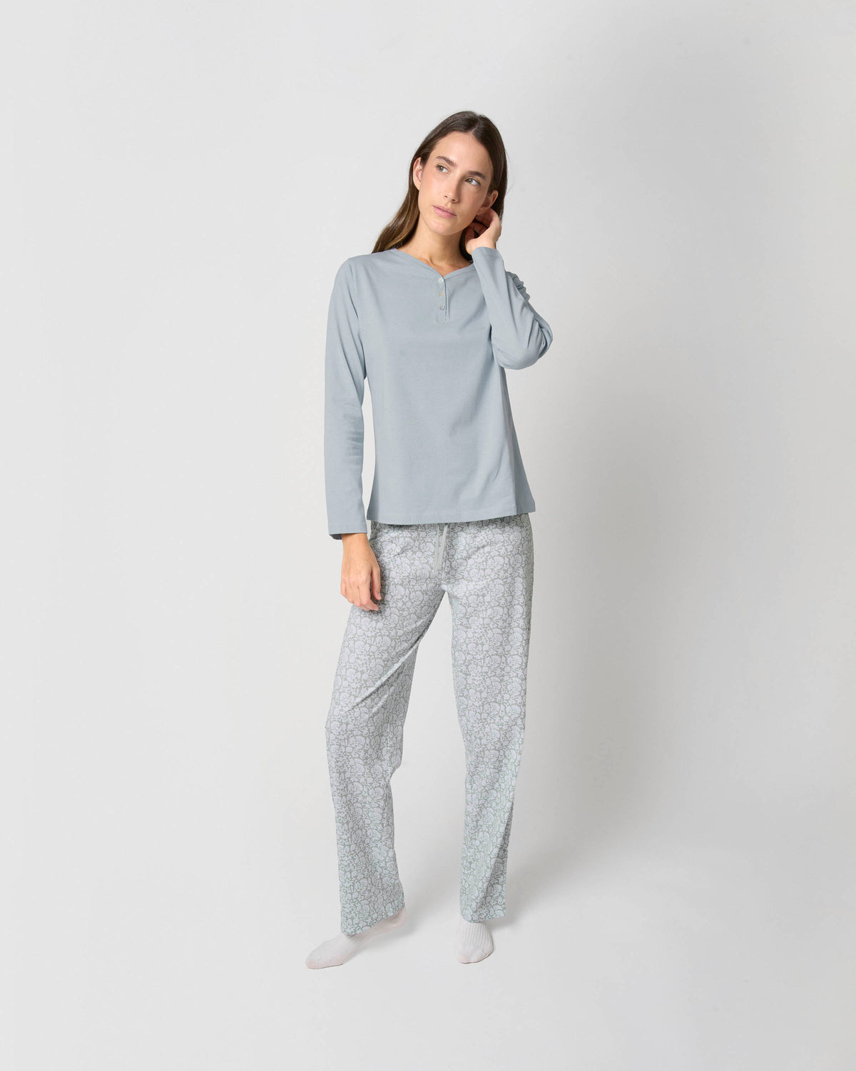 Pijama largo de algodón con escote pico doce azul agua