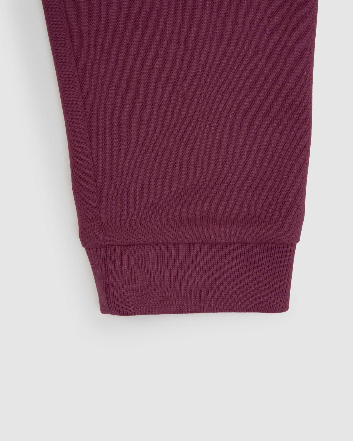 Sudadera básica deportiva berenjena