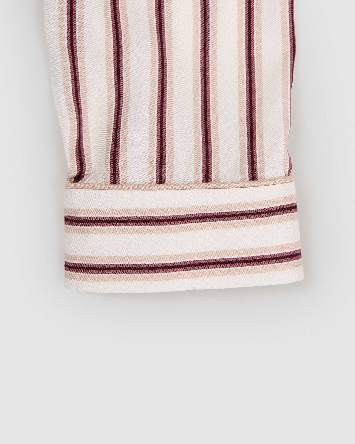 Pigiama lungo a camicia in viscosa a righe talu rosa