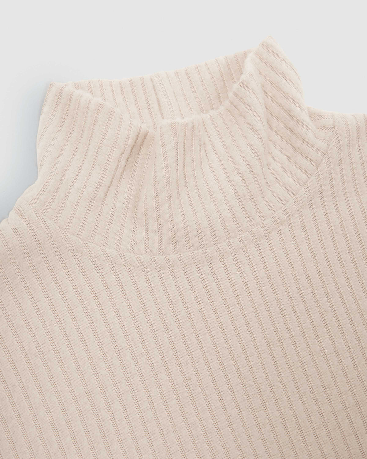 Jersey cuello subido rib canalé mujer beige