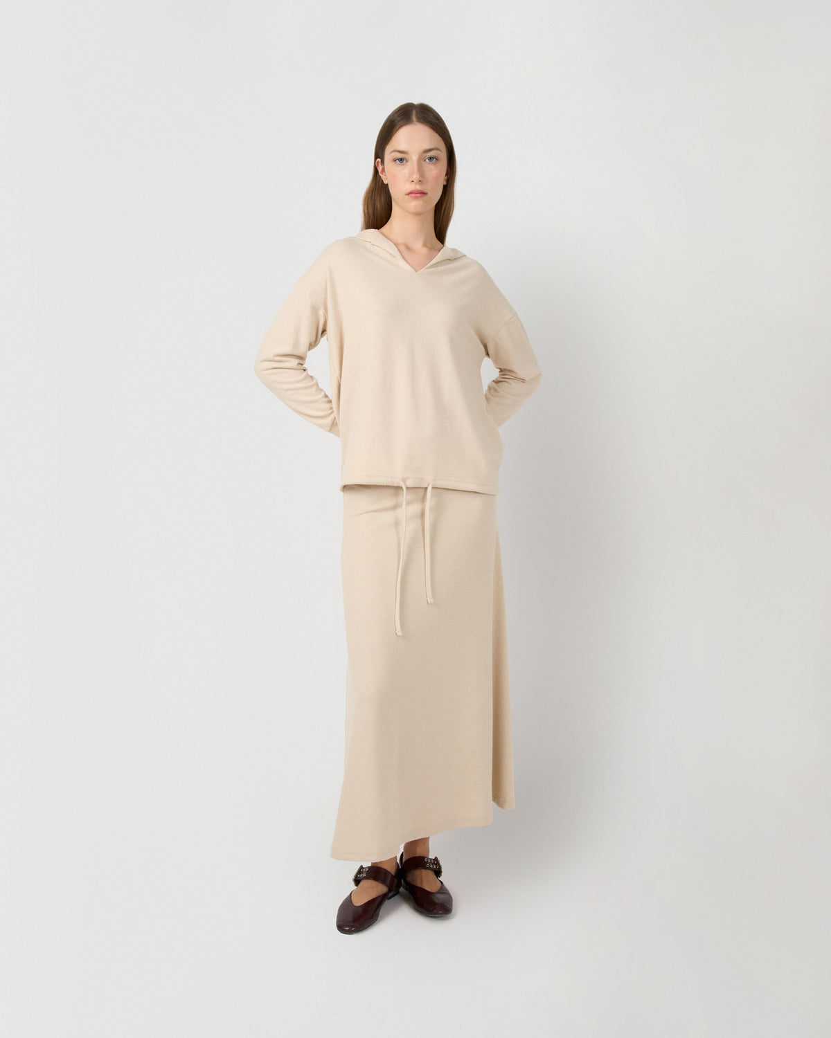 Sudadera capucha angorina beige