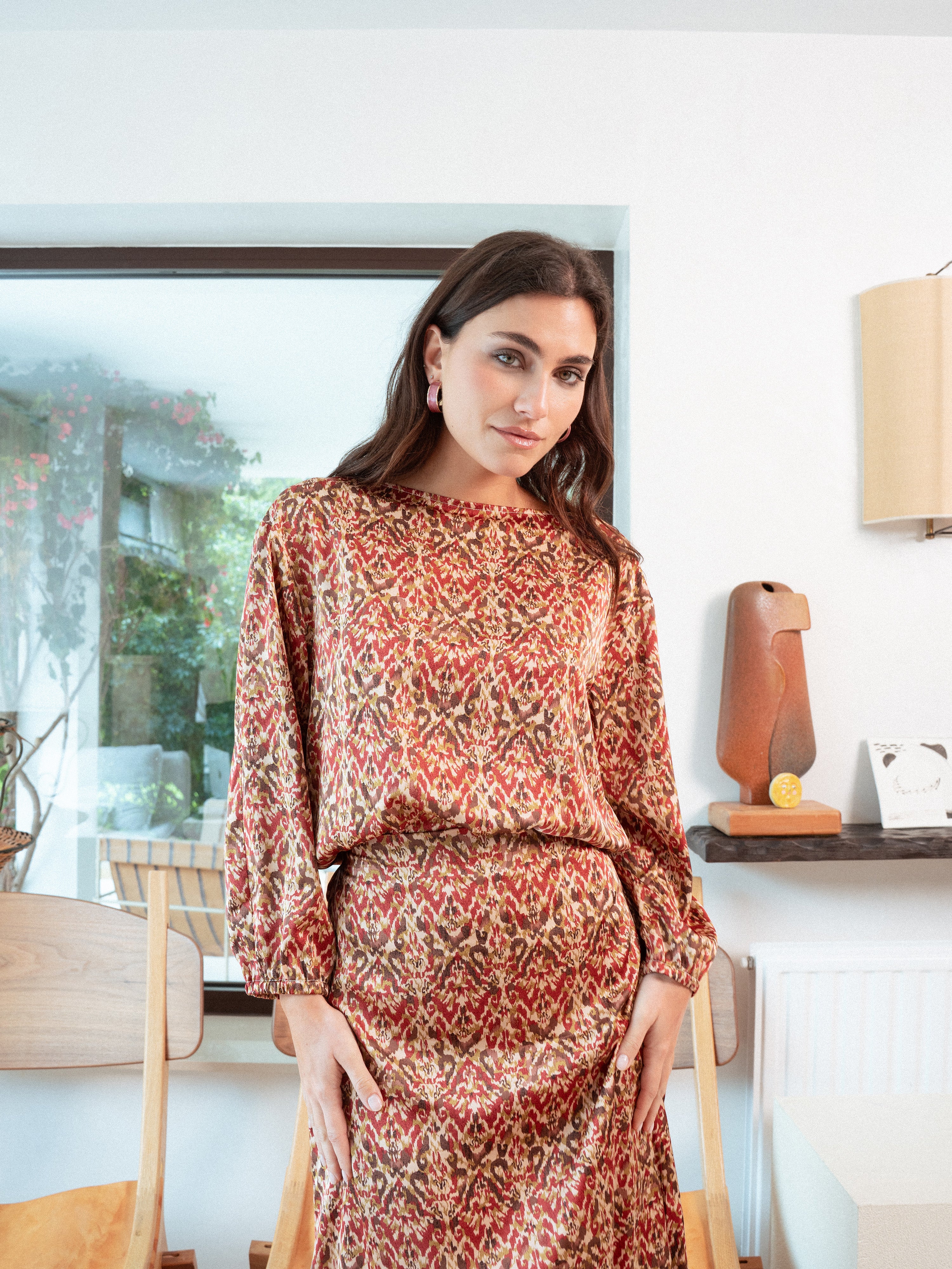 Blusa satén railay rojo