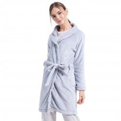 Bata terciopelo gris perla ropa-de-estar-por-casa