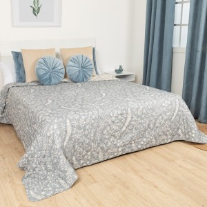 Colcha Bouti Reversible Quito - Comodidad y estilo a precio asequible Color  Blanco Medidas Cama 90 cm