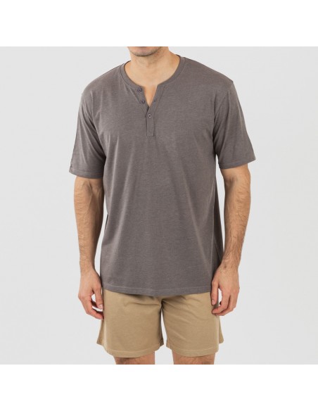 Pijama corto hombre con botones topo arena Pijama corto hombre con botones topo arena