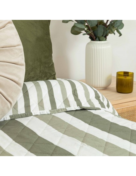 Colcha bouti Raya Aviles verde caceria Colcha bouti Raya Aviles verde caceria