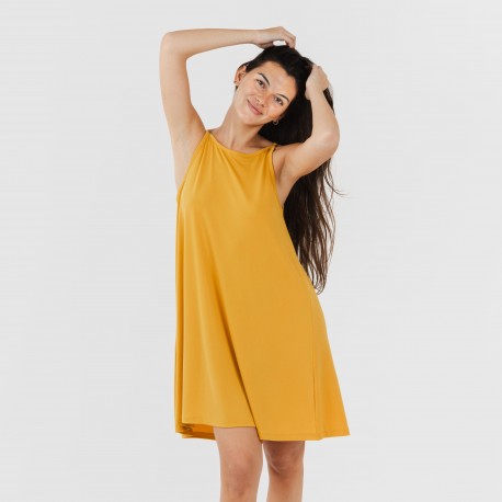 Vestido corto tirantes crepe liso