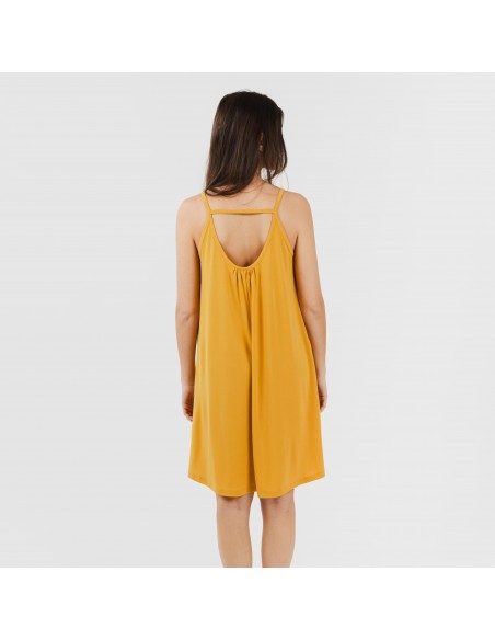 Vestido corto tirantes crepe liso Vestido corto tirantes crepe liso