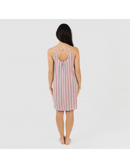 Vestido corto tirantes crepe Villa rosa Vestido corto tirantes crepe Villa rosa