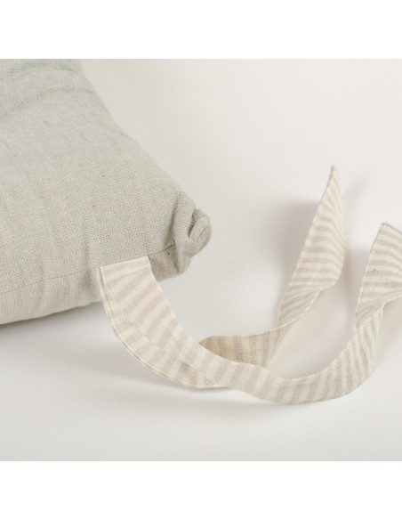 Cojín plancheta botones algodón liso