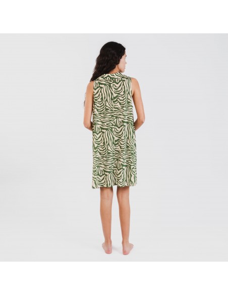 Vestido corto cuello y solapa soft Palmina verde Vestido corto cuello y solapa soft Palmina verde