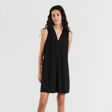 Vestido corto crepe liso