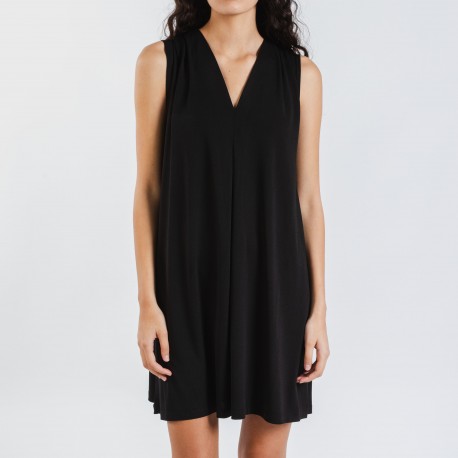 Vestido corto crepe liso