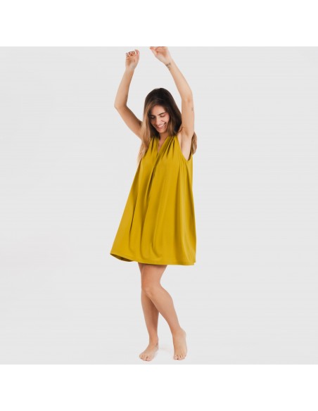 Vestido corto crepe liso Vestido corto crepe liso