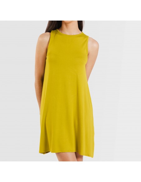 Vestido corto tirantes viscosa liso Vestido corto tirantes viscosa liso