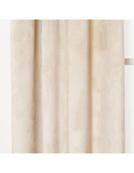 Cortina New terciopelo lisa Cortina New terciopelo lisa