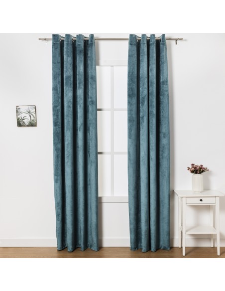 Cortina New terciopelo lisa Cortina New terciopelo lisa