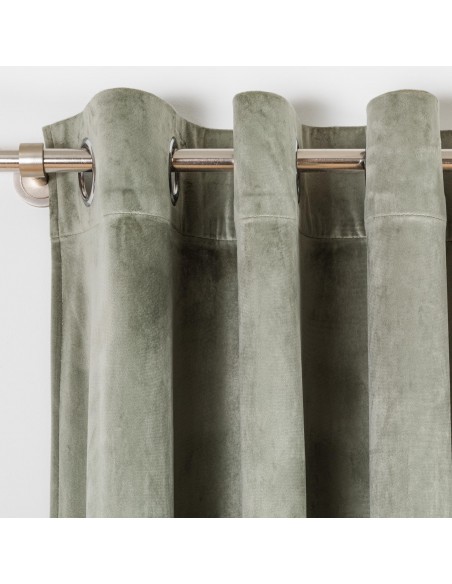 Cortina New terciopelo lisa Cortina New terciopelo lisa