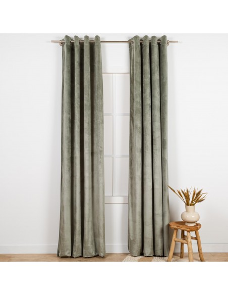 Cortina New terciopelo lisa Cortina New terciopelo lisa