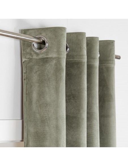 Cortina New terciopelo lisa Cortina New terciopelo lisa