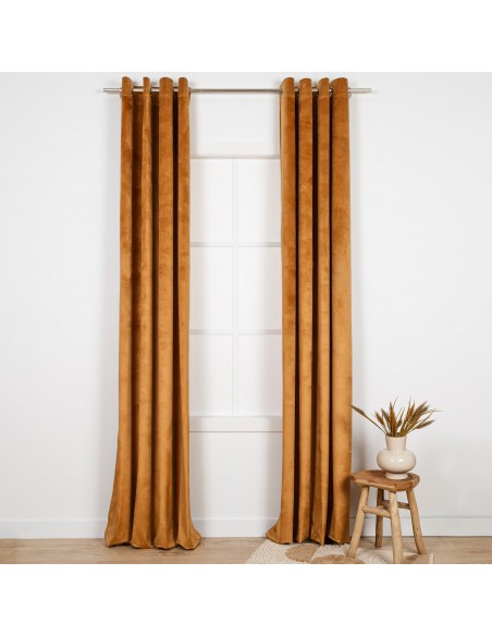 Cortina New terciopelo lisa Cortina New terciopelo lisa