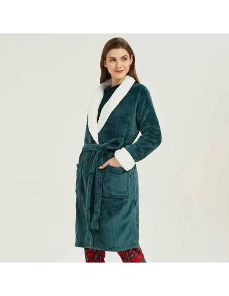 Bata terciopelo sherpa lisa Bata terciopelo sherpa lisa