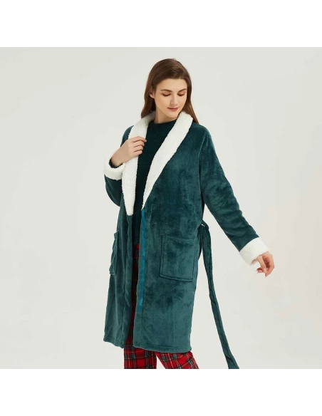 Bata terciopelo sherpa lisa Bata terciopelo sherpa lisa