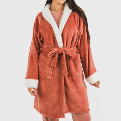 Bata terciopelo sherpa lisa