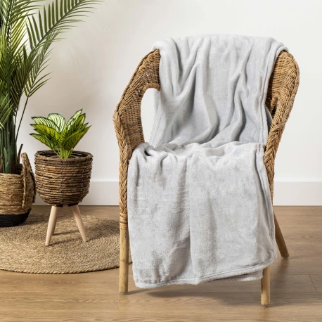 Manta terciopelo lisa