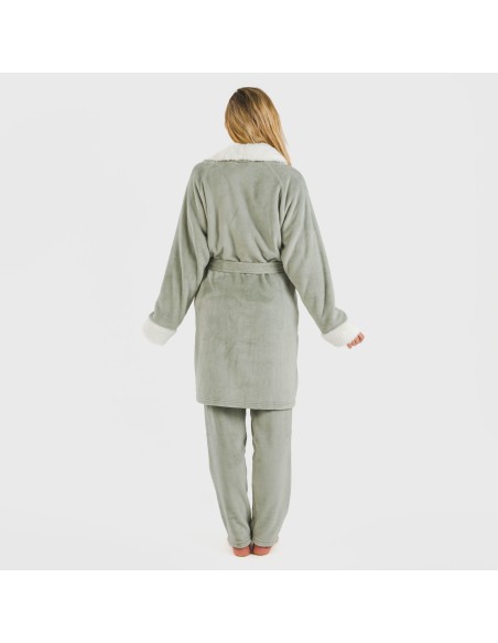 Bata terciopelo sherpa lisa Bata terciopelo sherpa lisa