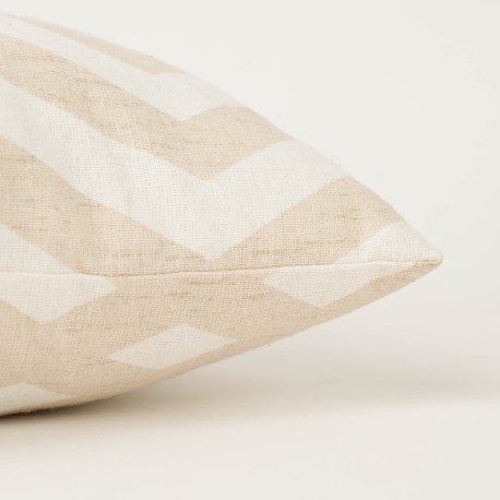 Cojín rectangular antimanchas 30x50  Nela liso - funda + relleno