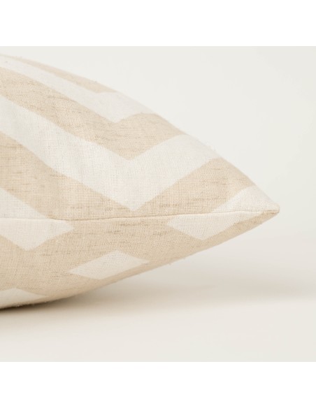 Cojín rectangular antimanchas 30x50  Nela liso - funda + relleno Cojín rectangular antimanchas 30x50  Nela liso - funda + relleno