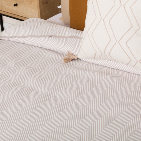 Colcha doble tela jacquard Delta topo