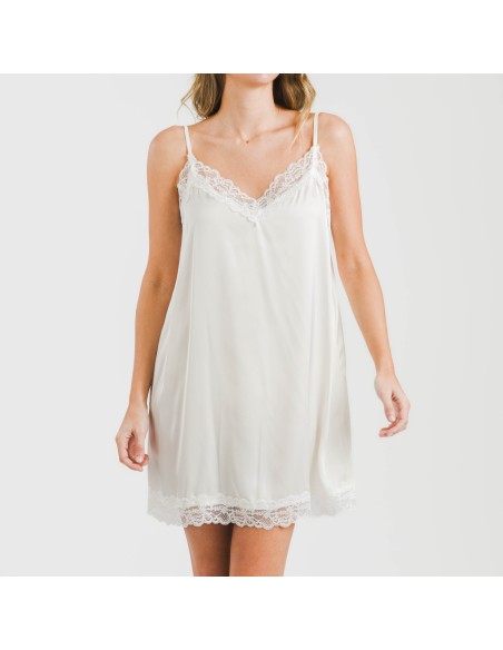 Camisón corto satén Friday liso