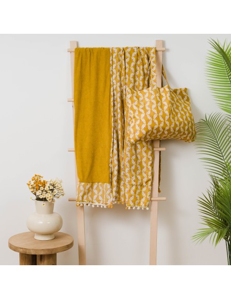 Pack Toalla Pareo + Bolso Calsita ocre Pack Toalla Pareo + Bolso Calsita ocre