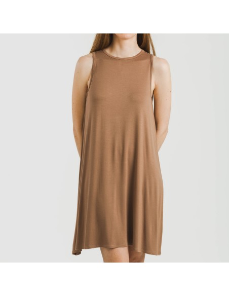 Vestido corto tirantes viscosa liso Vestido corto tirantes viscosa liso