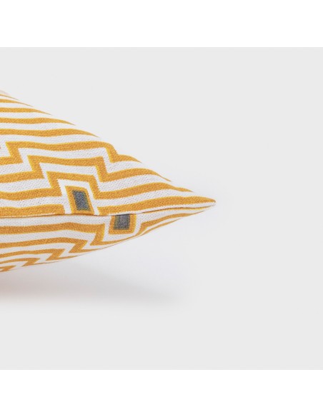 Cojín cuadrante antimanchas Summa ocre 45x45 - funda + relleno