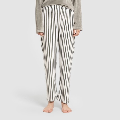 Pijama terciopelo super soft Raya Seasonal verde