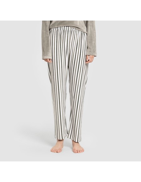 Pijama terciopelo super soft Raya Seasonal verde